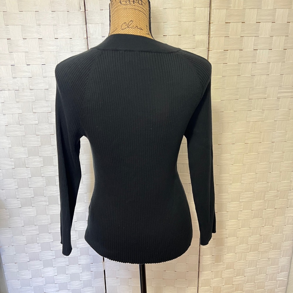 Chaps Ribbed Knit Y2k Top Button Accent Long Sleeve Black Sweater Size L - Picture 2 of 7
